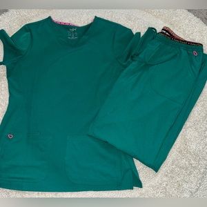 Heartsoul Women’s Scrub Set **LIKE NEW**